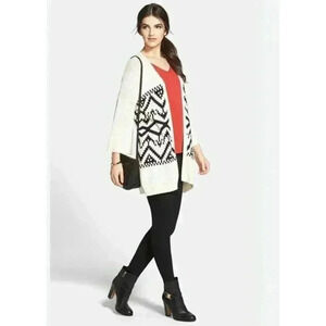 *Vince Camuto Lightweight Cardigan Size S